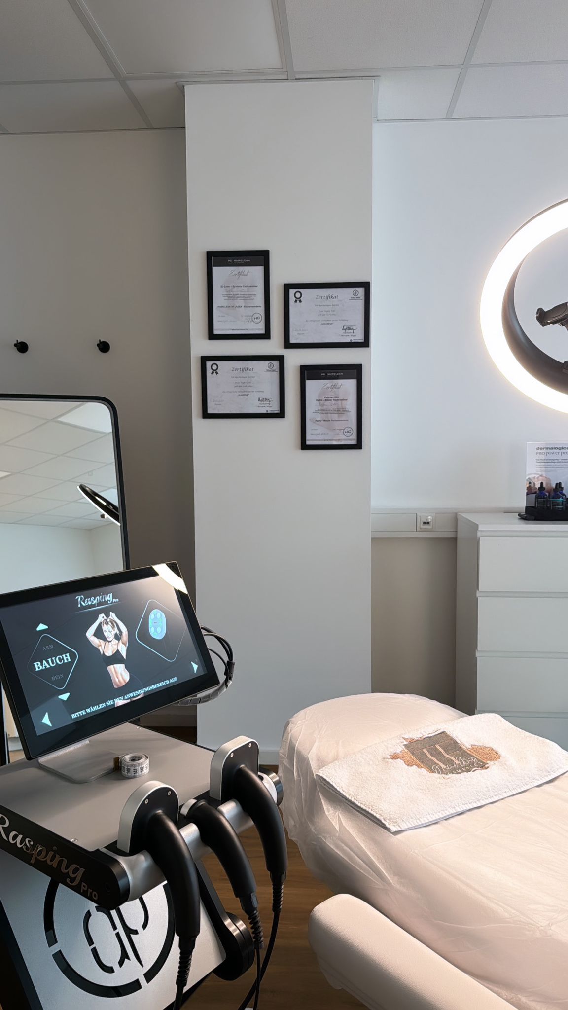 WhatsApp Image 2025-07-31 at 00.00.42-3